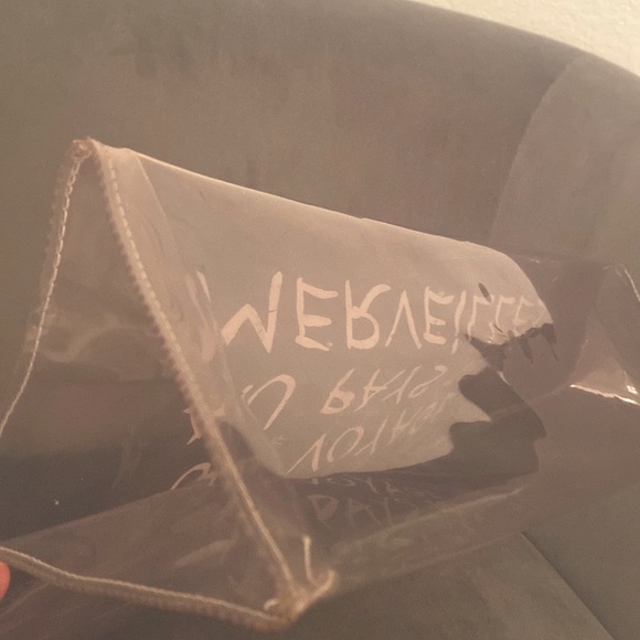 Authentic Hermes Clear Kelly Tote - Picture 6 of 16